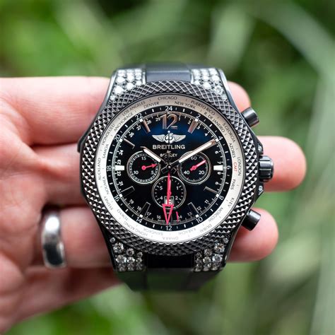 Review: Limited Edition Breitling for Bentley Midnight Carbon .